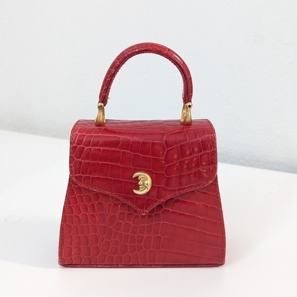 Vicenza Handbags - Vintage Vicenza Moon Face Mini Purse Crossbody Red leather retro astrology